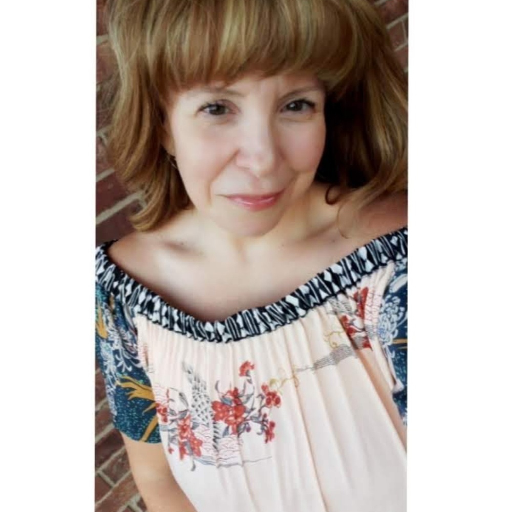 Meet your Posher, Roxana